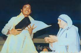 About Guru_Award Mother Teresa
